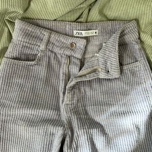 Light purple, lilac corduroy Zara pants